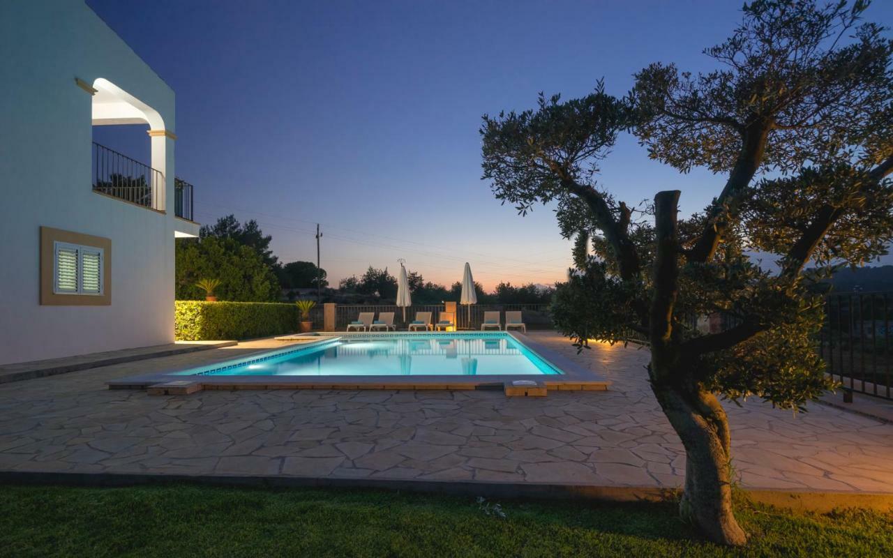 Can Roig Santa Gertrudis  Exterior foto